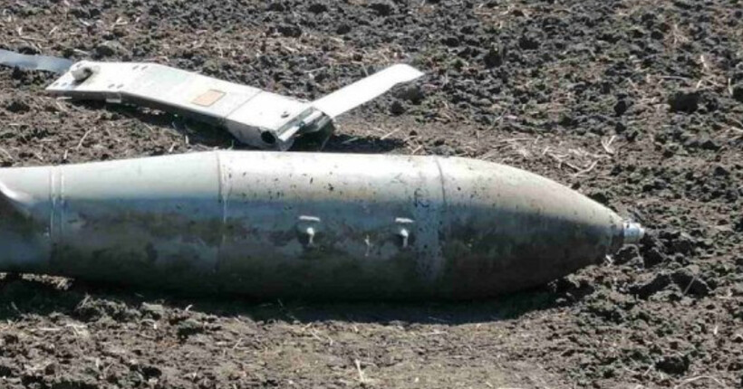 рф за тиждень випустила по Україні 1310 КАБів та понад 1000 дронів - Зеленський