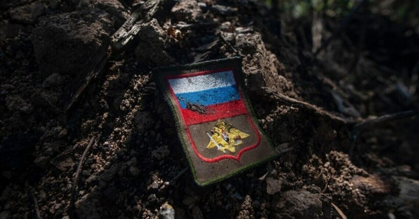 Прикордонники завдали удару по позиціях ворога на Харківщині, знищено техніку та укріплення (відео)