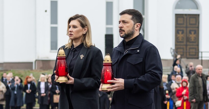 Зеленський та іноземні делегації вшанували пам'ять українців, яких росіяни вбили в Бучі