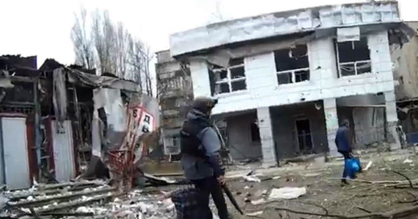 “Білий янгол” евакуював мешканців Покровська під обстрілами: серед врятованих - собака Річі