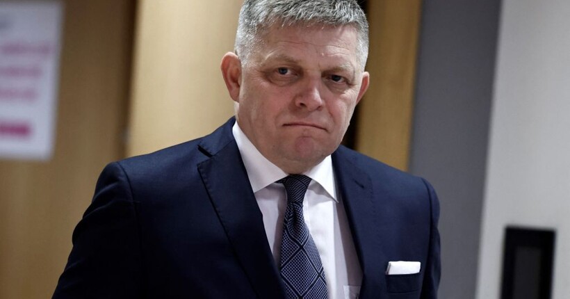 Фіцо розповів, за що фон дер Ляєн назвала його 