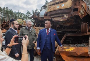 Українським солдатам потрібні не долари, а танки, F-35 і ППО - заява пастора Трампа після поїздки в Україну