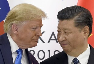 Китай обіцяє відповідь на нові мита Трампа: торгова напруга між США і КНР зростає