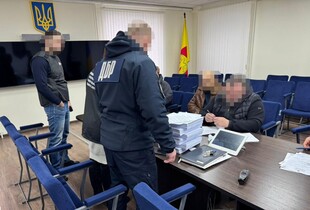 Депутата міськради Кіровоградщини судитимуть за постачання неякісного одягу для військових