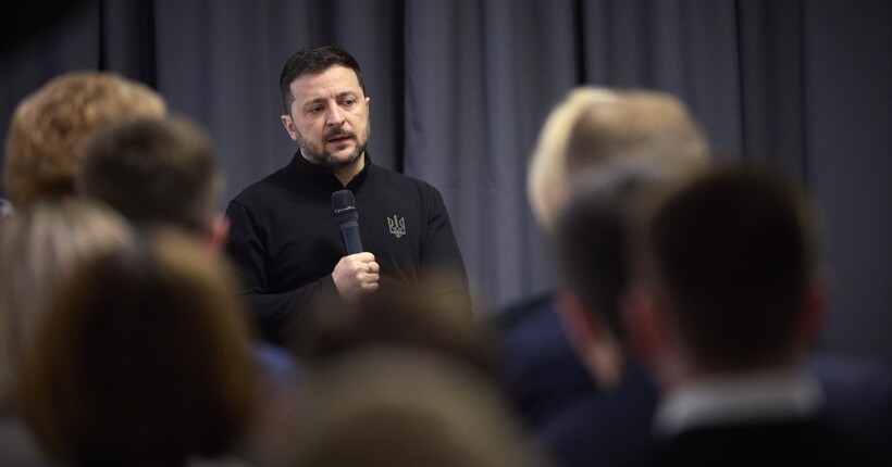 Зеленський обговорив з керівниками громад Чернігівщини відновлення регіону та підтримку бізнесу