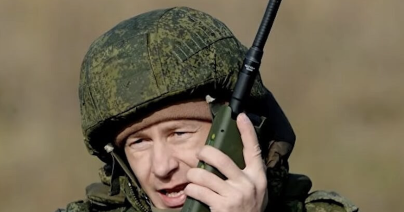Розвідники перехопили розмову командира рф, який наказує відкрити вогось по своїх
