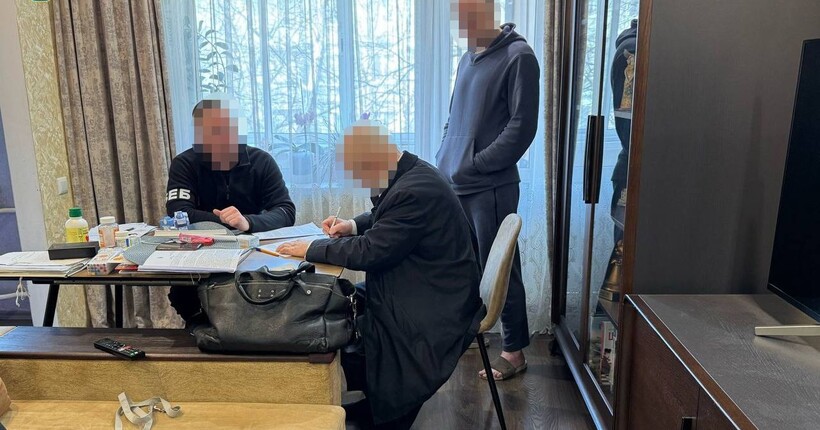 Посадовцю Дніпровської міськради повідомлено про підозру у розтраті понад 4,4 млн грн на закупівлі для тероборони