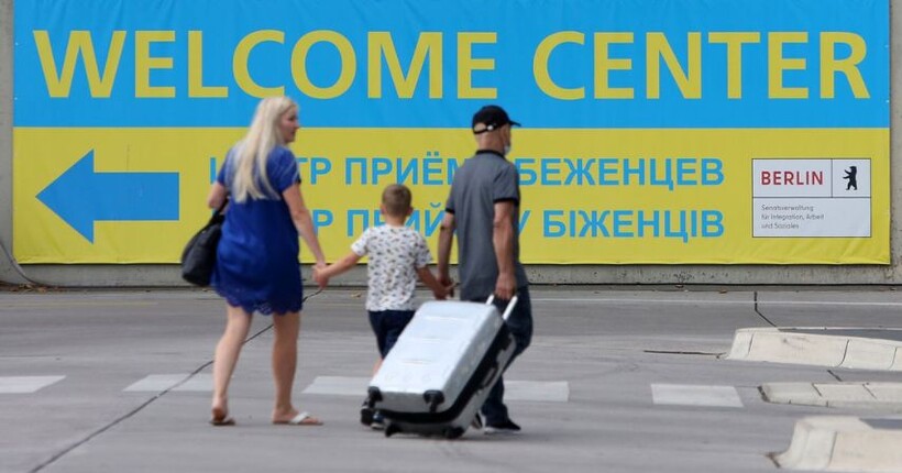 Українські біженці можуть втратити тимчасовий захист у Європі: причина