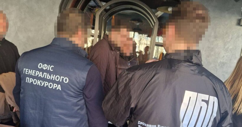 Правоохоронці затримали депутата Житомирської облради за підозрою в шахрайстві