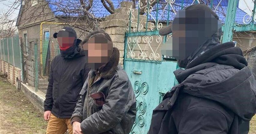 Жителя Миколаєва засуджено за передачу даних про дислокацію військових катерів у порту