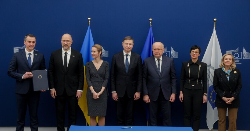 Україна підписала угоду про участь у космічних програмах ЄС - Шмигаль