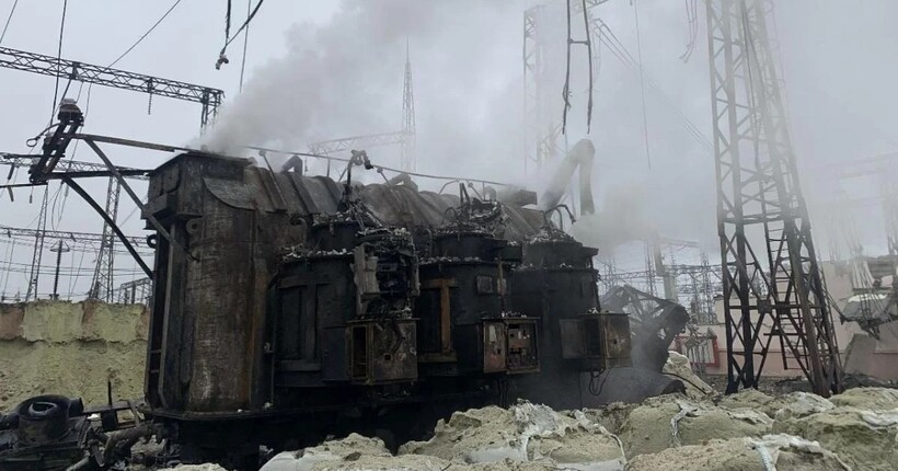 В Міненерго відповіли, скільки об'єктів енергетики пошкодили росіяни за три роки