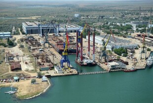 Росіяни будують новий корабель в Криму: Плетенчук пояснив, чому ЗСУ його не атакують
