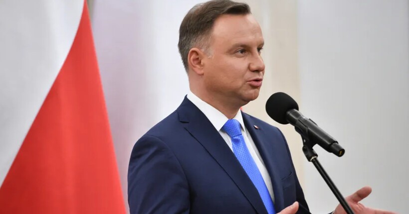 Трамп знає, куди бити і б'є боляче: Дуда впевнений у здатності президента США зупинити росію