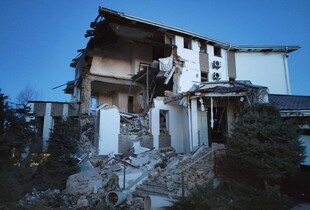 Нічна атака на Київську область: пошкоджено будинки, склади та авто в двох районах
