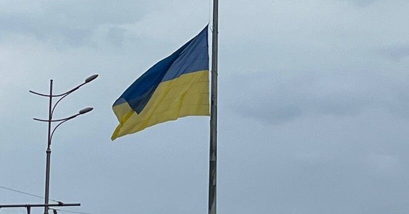 По Україні оголошують Дні жалоби за загиблими у Сумах