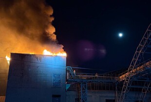 Одесу атакували ворожі безпілотники: є пошкодження медзакладу, постраждали люди