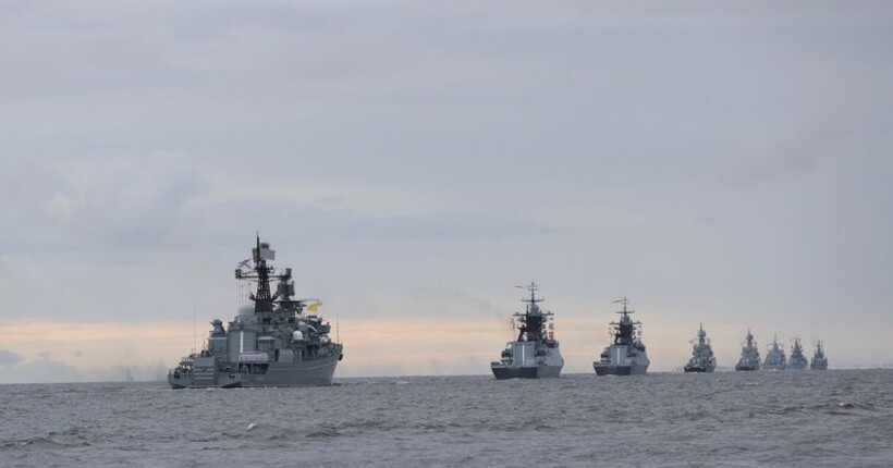 ВМС: В Чорному та Азовському морях російські ракетоносії відсутні
