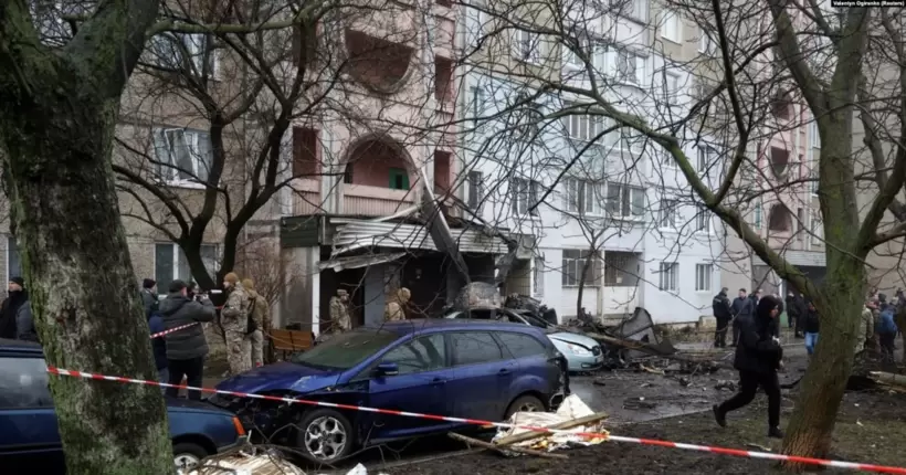 СБУ розглядає три версії падіння гелікоптера в Броварах