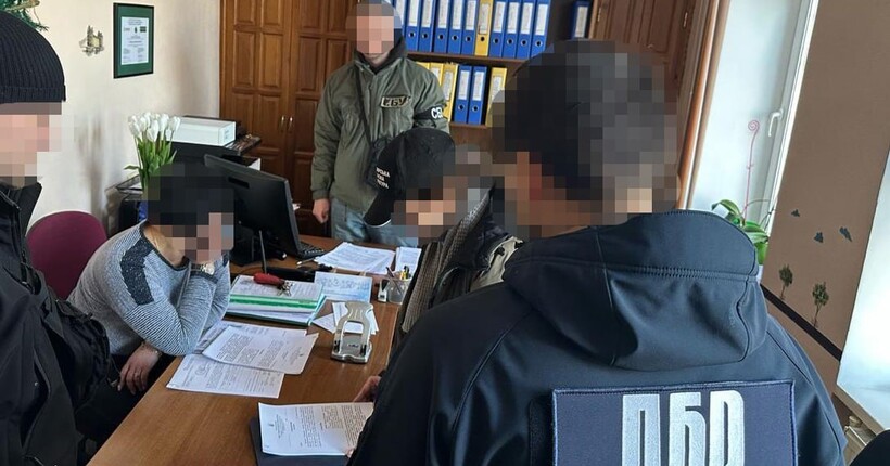 На Житомирщині судитимуть суддю, яка злила інформацію з реєстру щодо справи свого батька