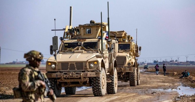 США закривають три військові бази в Сирії і виводять сотні солдат - NYT