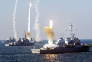 Росіяни тримають у Чорному морі носій 