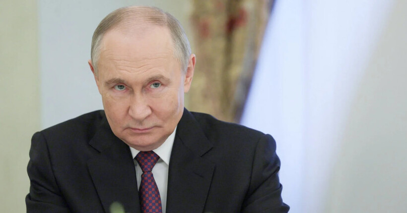 У росії не вистачає зброї, незважаючи на нарощення виробництва - Путін