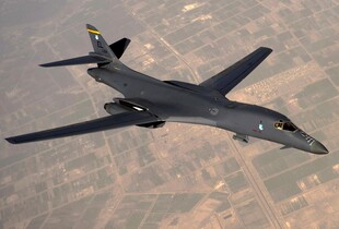 США розмістили надзвукові бомбардувальники B-1B біля кордонів Далекого Сходу росії