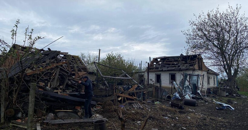 На Полтавщині внаслідок падіння уламків БпЛА пошкоджено приватні будинки