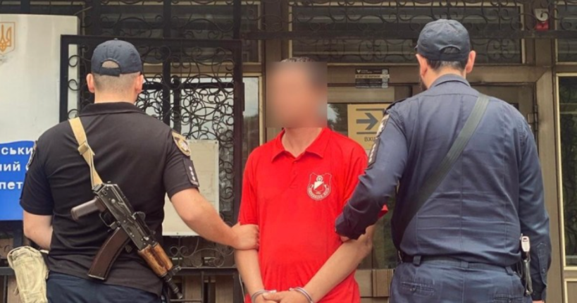 У Дніпрі затримали підозрюваного у пограбуванні будинку військовослужбовця