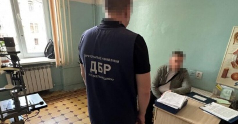 Фальсифікував довідки задля ухилення від служби: ДБР викрило голову ВЛК