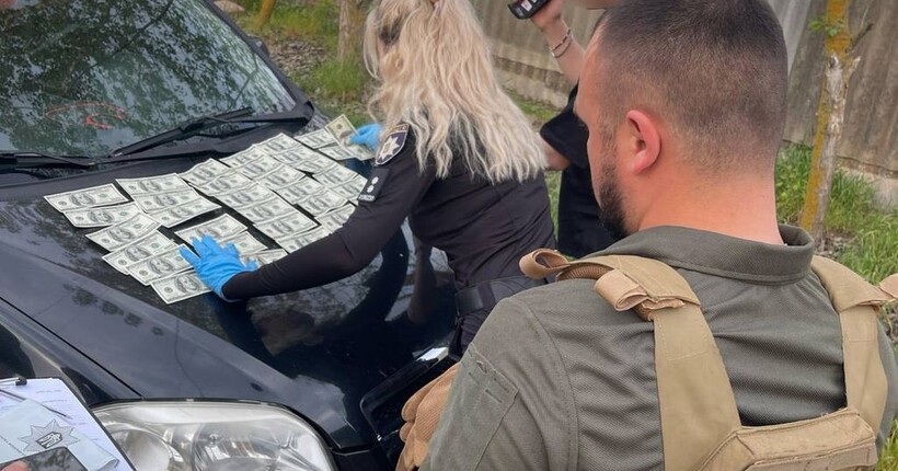 На Одещині затримали чоловіка, який намагався підкупити прикордонника