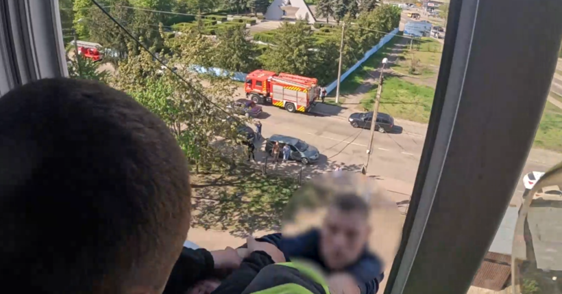 На Рівненщині рятувальники запобігли спробі самогубства (відео)