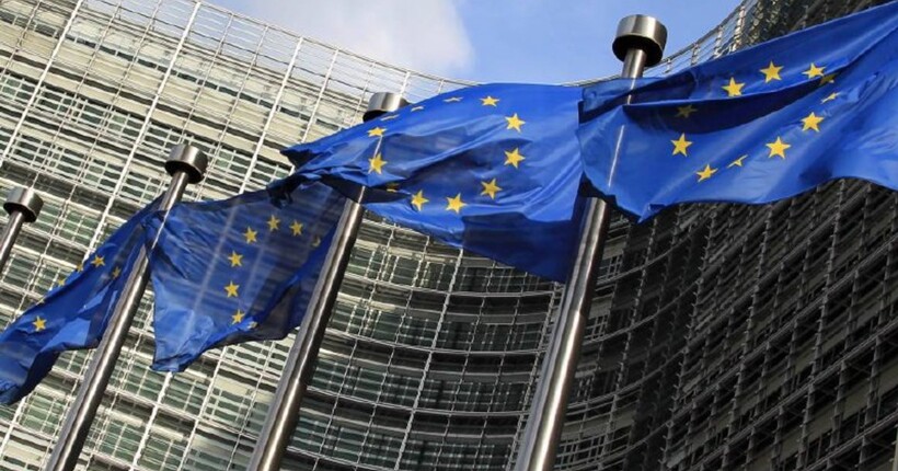Речниця ЄС: росія може припинити вбивства будь-якої миті, без очікування на 8 травня