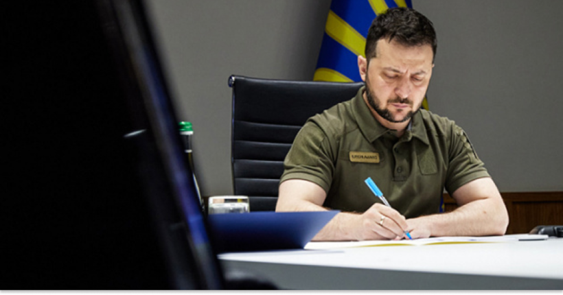 Зеленський вніс зміни до порядку контролю за діяльністю Збройних Сил України
