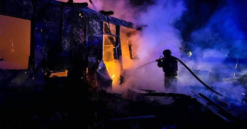 Зеленський про нічну атаку по Україні: Вже понад 50 днів рф ігнорує пропозицію США
