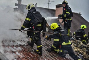 Атака БпЛА на Харків: у ДСНС показали фото наслідків