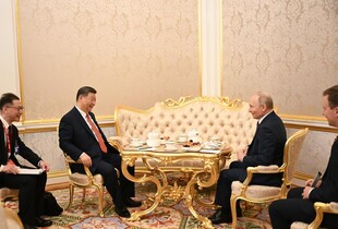 Сі Цзіньпін закликав Путіна укласти "справедливу" мирну угоду щодо України