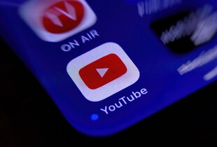YouTube обмежив канал Арестовича та інших осіб під санкціями РНБО на території України