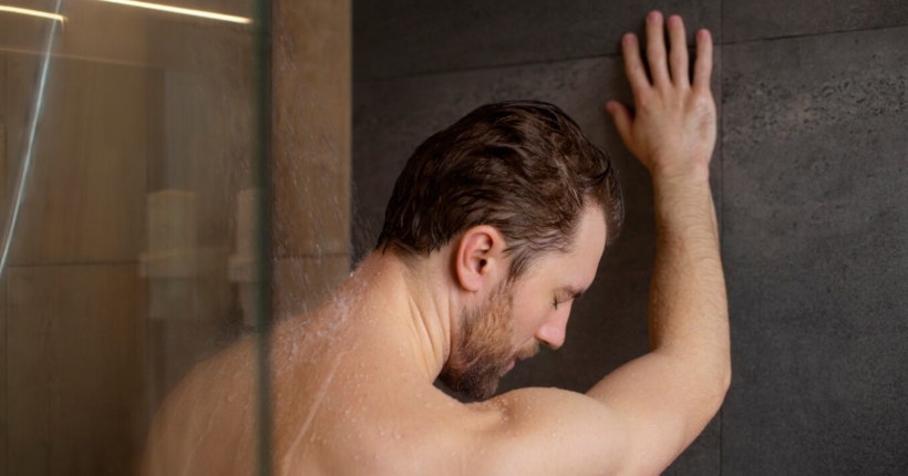 Деяким людям заборонено приймати холодний душ - в чому причина 