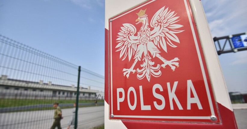 Росіяни розповсюджують фейки про нібито підготовку Польщею провокації на кордоні з Білоруссю — ЦПД