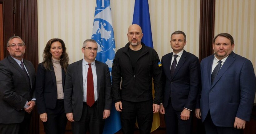  Місія МВФ завершує роботу над новим траншем у $500 млн - Шмигаль