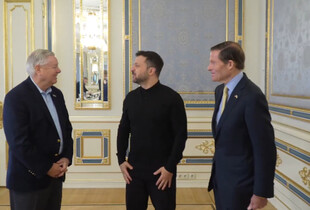 Зеленський зустрівся з американськими сенаторами: про що поговорили