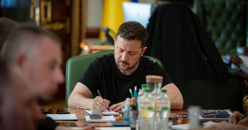 Зеленський провів нараду стосовно захисту української інфраструктури від російських атак: подробиці