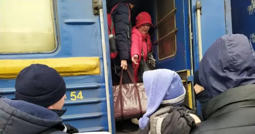 З Херсона й області щоденно евакуюються близько 100 людей, - Соболевський  