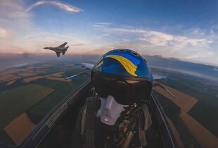 Льотчик ЗСУ розповів про найнебезпечніші місії та еволюцію армійської авіації: “Або ми їх, або вони нас”
