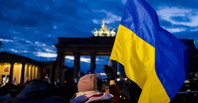 В Німеччині заговорили про посилення умов виплат соцдопомоги: чи стосується це українців