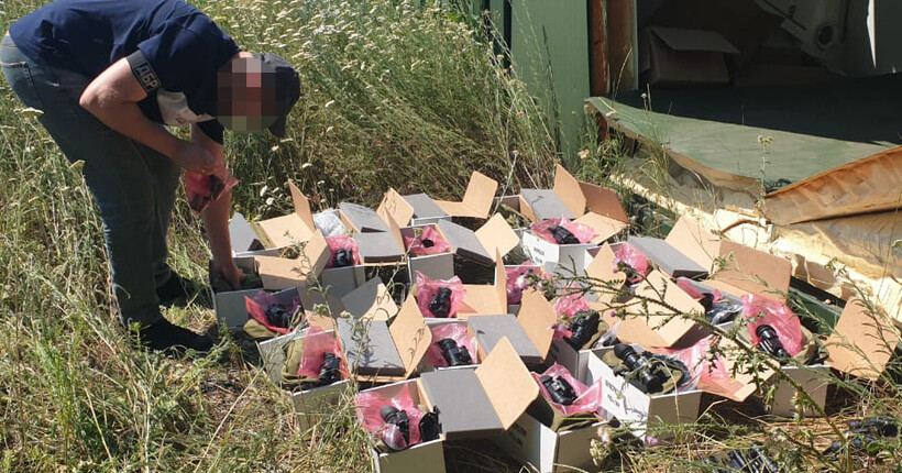 Заступник командира частини незаконно привласнив 24 прилади нічного бачення: ДБР викрило незаконну схему