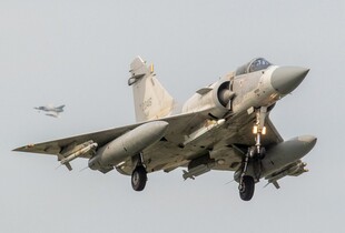 Повітряні Сили заявили про втрату винищувача Mirage-2000: пілот катапультувався
