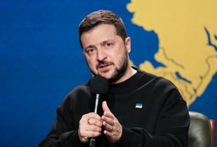 Зеленський відповів, чому не обговорили закон про НАБУ і САП до підписання